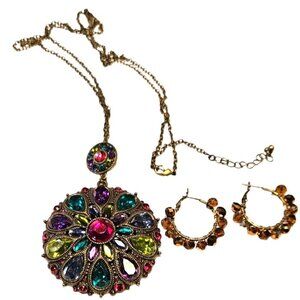 Vintage Necklace Pendant Large Gothic Multicolor & Amber Beaded Hoop Earrings